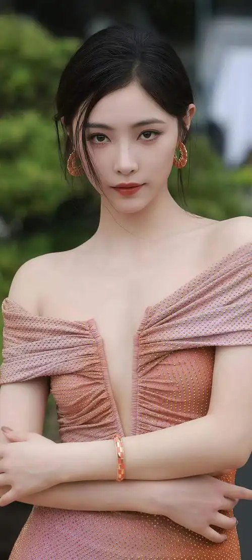 免费约寂寞的女人网站达人头像